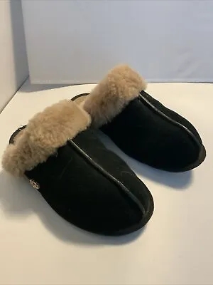 Women's Ugg Slippers Size 8 • £14.95