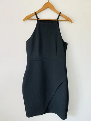 $29 • Buy Forever New Size 14 Black Midi Dress