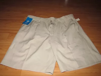 NWT New HAGGAR Cool 18 Pro Tan Pleated Shorts Mens 40 Expandable Waist Quick Dry • $17.99