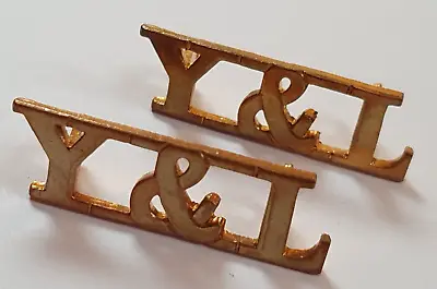 Pair Of Brass Y&L Shoulder Titles - York And Lancaster Regiment - Lugs To Rear • £14.42