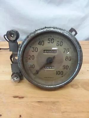 Vintage 1930's/40's Ford Waltham Speedometer 0-100 Mph  • $85