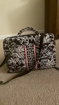 $30 • Buy Vera Bradley 17  Hard Shell Laptop Tote Case/Bag With Strap In Imperial Toile
