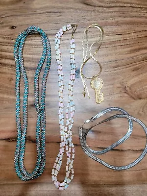 Vintage Costume Jewelry Necklace Lot 4 Pcs • $5