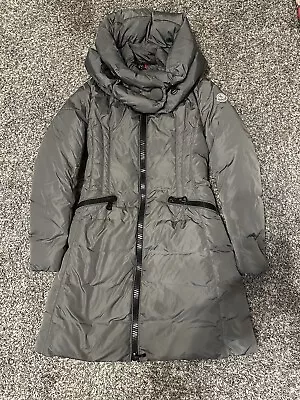 MONCLER WOMENS CYROSELLE GIUBBOTTO CYROSELLE COAT 100% AUTHENTIC Size 1 • $150