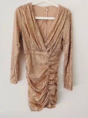 $29 • Buy Joyfunwar PlungingNeck Sequin Insert Ruched Metallic Bodycon Dress  Size 8