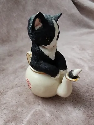 Collectible Country Artists  'A Curious  Tale'  Kitten Cat Teapot Figurine • £3.50