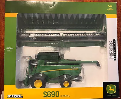 JOHN DEERE PRESTIGE 1:32 SCALE S690 COMBINE TWO HEADS Perfect Condition • $89