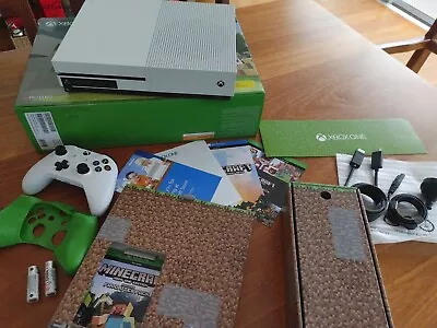 Microsoft Xbox One S Minecraft Edition 500GB Console. Like New Virtually Unused • $199