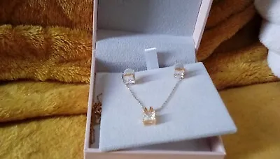 Diamonique Square Cu Necklace & Stud Earring Set. Gold Plated Unused In Box QVC. • £34.50