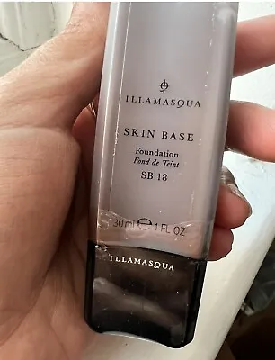 Illamasqua Skin Base Foundation • £8