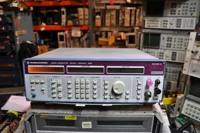 $600 • Buy ROHDE & SCHWARZ SMG 1GHz Signal Generator  Opt 1 And 2  Works But Read