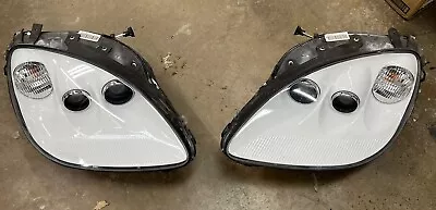 Pair Of C6 Corvette 2005-13 White Headlights  • $350