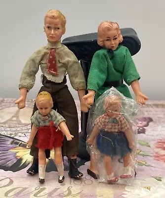 Vintage Caco Bendable Family Dollhouse Dolls Father Mother Son Daughter Lot • $25