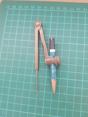 £16 • Buy Vintage Brass Old School Drawing Compass 4 