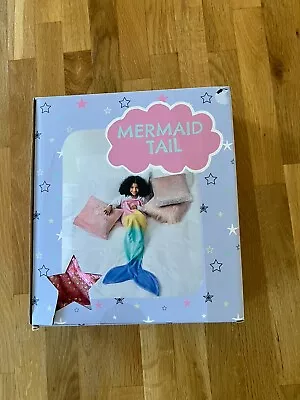 Girls Mermaid Tail Blanket VGC Box Inc • £5