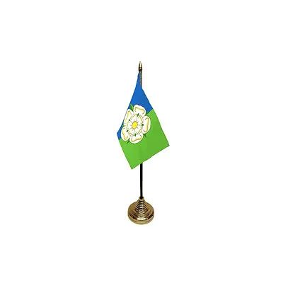 East Riding Of Yorkshire Table Desk Flag - 10 X 15 Cm National Country Hand • £3.99