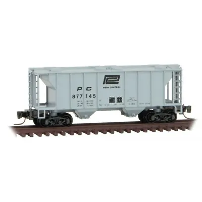 Z Scale MTL Micro-Trains 53100351 PC Penn Central 2-Bay Covered Hopper #877145 • $28.95