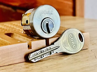 GOAL Japanese High Security Dimple Lock W/ Key Locksport Locksmith Japan • $36