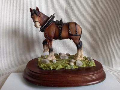 £7.99 • Buy Beautiful The Leonardo Collection Shire Horse 1995 Figure On Wooden Plinth