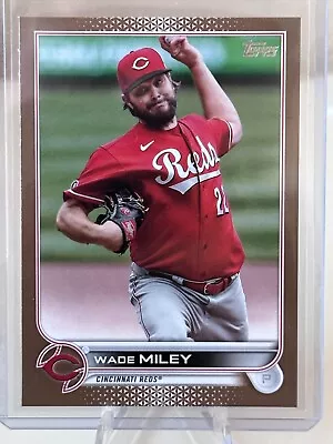 2022 Topps Gold #203 Wade Miley /2022 • $1.25