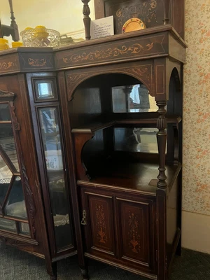 $250 • Buy Antique Vintage Sideboard Chiffonier Sideboard, 1.5 M, 1 Door.