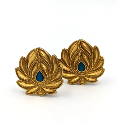 Metropolitan Museum Of Art MMA Gold Tone Turquoise Lotus Flower Clip On Earrings • $88