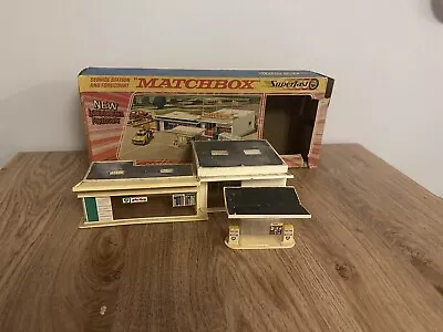 Matchbox MG-1 Service Station With Forecourt Superfast • £35