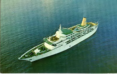 1970s Postcard P & O Passenger Liner SPIRIT OF LONDON • £1.50