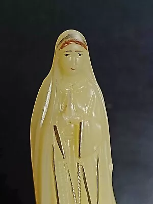 Vintage Plastic Blessed Fatima Statue Vintage 4.75  Tall With 3 Children  • $2.99