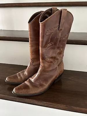 Matisse Boots Womens 8 Brown Leather Flower Zip Western Boots • $34