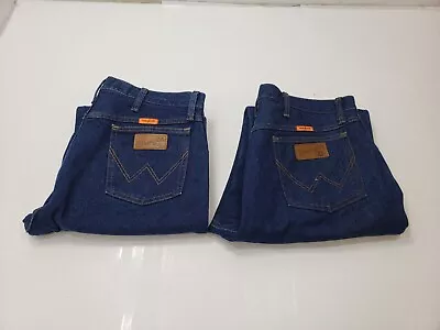 Wrangler FR13MWZ Mens Jeans Fame Resistant Med Wash Denim Size 34x32 Lot Of 2 • $39.99