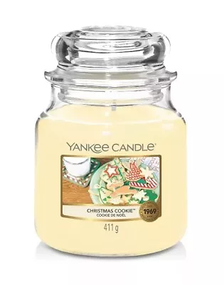 Yankee Candle Scented Medium Jar Christmas Cookie™ 65-75hrs 411g 10.7cm X 12.7cm • £14.99