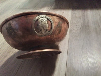 £20 • Buy Silver Jubilee Copper Bowl 10 Inch 1977
