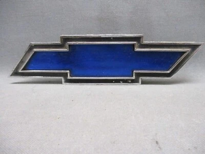 $29.95 • Buy Vintage 1970's ? Chevrolet Chevy Bowtie Truck Grill Emblem Badge