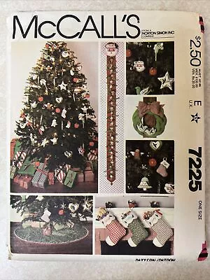 McCall's 7225 Christmas Stocking/Ornaments/Wreath/Skirt Pattern • $11.99