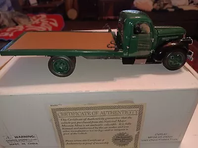 National Motor Museum Mint 1941 Chevy Flatbed Truck NIB 1:32 SS-C5220 • $19.99