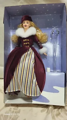 Victorian Ice Skater Barbie 2000  Musical Stand Skates Holiday #27431 NRFB • $30