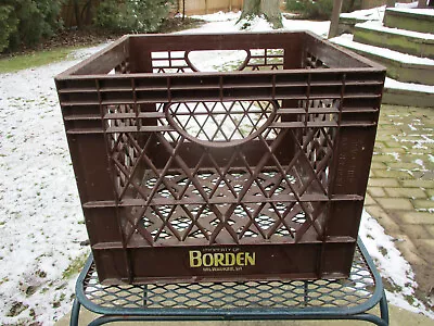 Vintage 1986 Borden Dairy Milwaukee WI Brown Plastic Milk Storage Standard Crate • $39.99