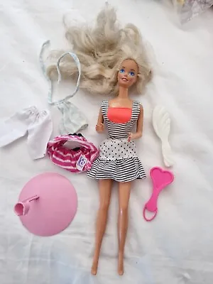 £9 • Buy Vintage 90s Going Out Barbie With Brushes And Leg Stand