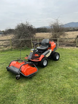 £4995 • Buy Husqvarna Proflex 21 AWD Outfront Flail Ride On Lawn Mower