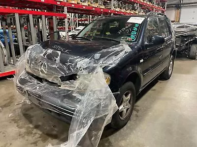 2001 Mercedes ML320 Transfer Case Assembly With 70851 Miles 1998-2003 • $454.99