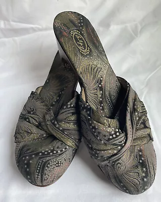 $53.99 • Buy Salpy Shoes Womens Size 10 Amber Blue/Grey Paisley Handmade In USA Slides Clogs