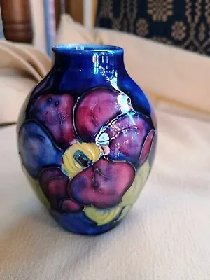 Vintage Moorcroft Small Anenome Vase W/ Paper Label • £49.99