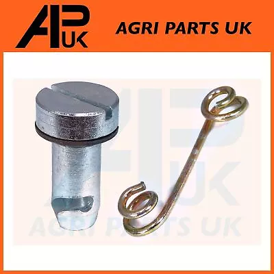 Grille Door Retaining Screw And Clip For Massey Ferguson 135 148 165 175 Tractor • £6.99