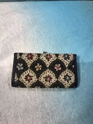 Vintage Tapestry Coin Change Purse Kiss Clasp Flowers Retro Carpet Bag 6” Long • $19.99