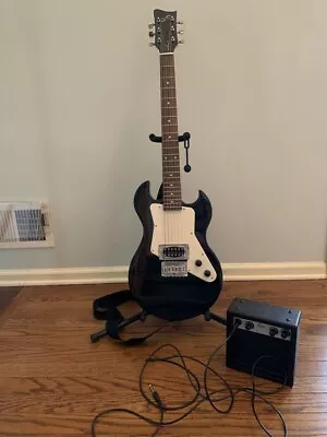 $55 • Buy Adam Levine First Act Guitar With Mini-amp And Stand