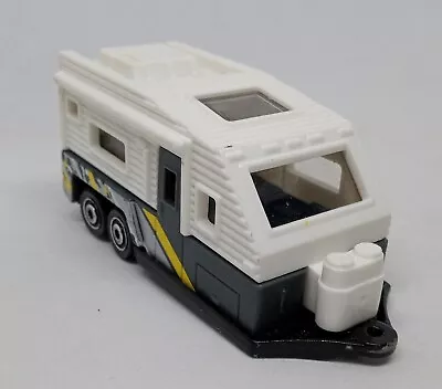 Matchbox White & Gray Travel Trailer Loose Diecast 1:64(?) 2013 • $4.99