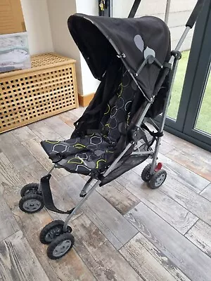 £39 • Buy ** Sold **   MOTHERCARE NANU STROLLER BLACK