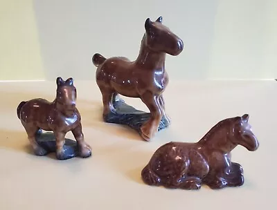WADE WHIMSIES 3 Piece Horse Set #1 1974 Figurines Adult Foal England  • $33