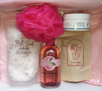 Mothers Day Gift Hamper | Present For Her Bath & Body Products Gift Box • $65
